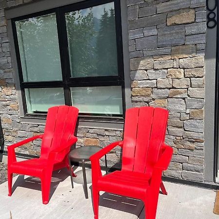 Mountain View Studio In Town Canmore Exterior photo